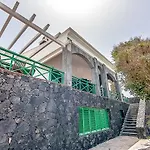 Vista Timanfaya Villa *