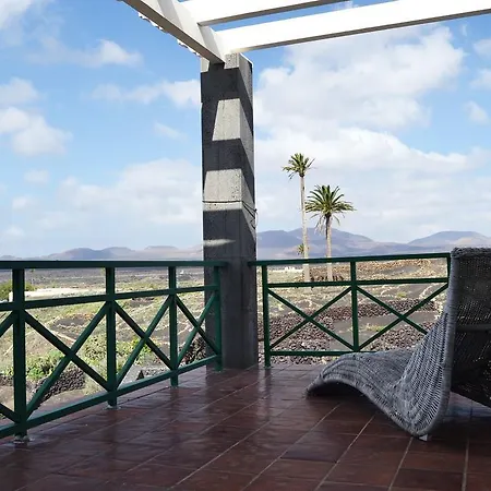 Vista Timanfaya Villa *