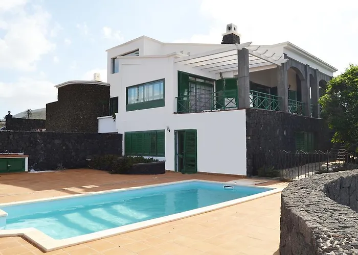 Vista Timanfaya Villa